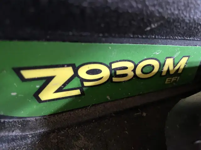 2014 John Deere Z930M Zero-Turn Mower in Farming Equipment in Saskatoon - Image 6
