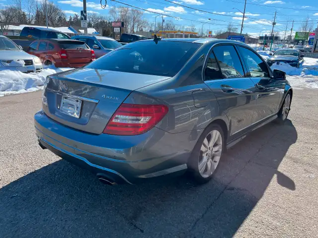 2012 Mercedes-Benz C-Class C 300 in Cars & Trucks in Kitchener / Waterloo - Image 5