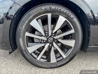 Experience a blend of style, comfort, and advanced technology with the 2022 Nissan Sentra SV. This s... (image 5)
