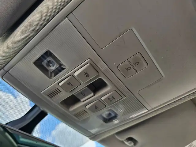 2019 Volkswagen Tiguan dans Autos et camions dans Ottawa - Image 17