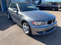 Feel the wind in your hair with this 2009 BMW 128i convertible. Powered by a smooth 3.0L inline-6 en... (image 4)