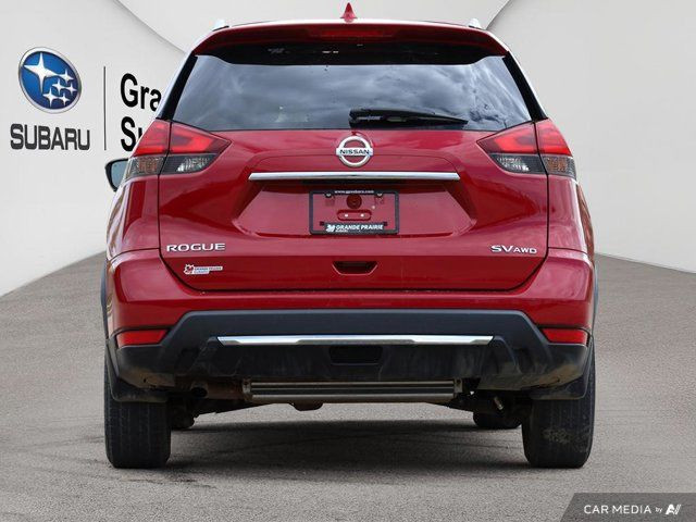 2017 Nissan Rogue SV | Sunroof | Heated Seats in Cars & Trucks in Grande Prairie - Image 4