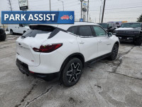Premium Audio, Wireless Charging, Heated Steering Wheel, Leather Seats, Power Liftgate! Sophisticate... (image 3)