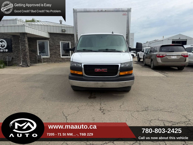 2020 GMC Savana Cutaway G4500 16 fT Cube Van in Cars & Trucks in Edmonton - Image 2