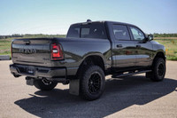 This Ram 1500 has a powerful Twin Turbo Regular Unleaded I-6 3.0 L/183 engine powering this Automati... (image 3)