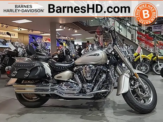 2005 Yamaha XV1700A - Roadstar Silverado in Street, Cruisers & Choppers in Kamloops - Image 2