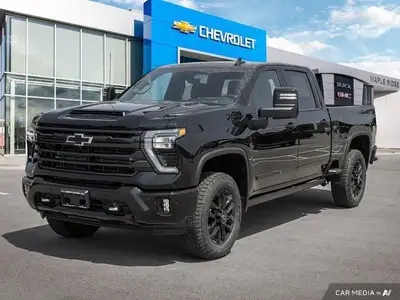 This Chevrolet Silverado 3500HD boasts a Turbocharged Diesel V8 6.6L/403 engine powering this Automa...