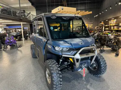 Coming in February New with tinted side an rear windows for 2025 Engine Type: V Twin Displacement: 5...
