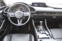 NO ACCIDENT SAFETY CERTIFACTION INCLUDED DONT PAY EXTRA Sleek Performance, Effortless Style: 2021 Ma... (image 9)