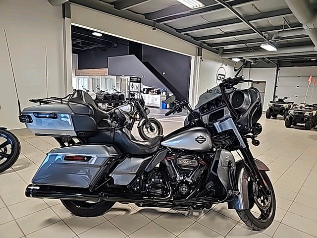 2019 Harley-Davidson CVO ULTRA LTD SPECIAL OFFER in Street, Cruisers & Choppers in Grande Prairie