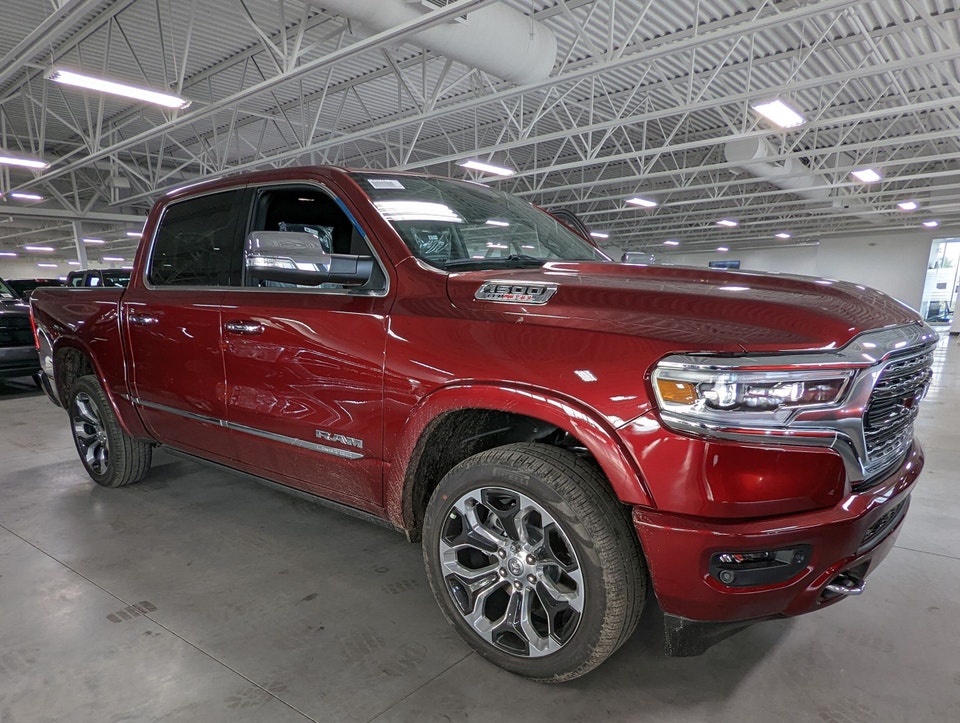 2022 Ram 1500 LIMITED