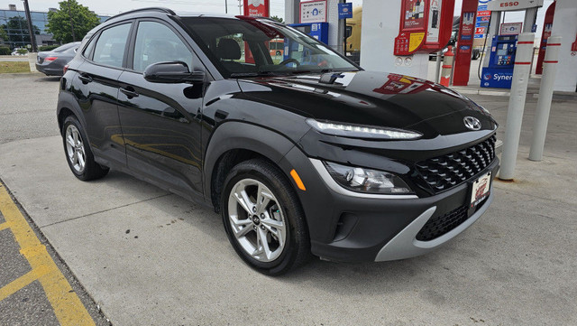 2023 Hyundai Kona Preferred AWD, Sunroof, Alloy Wheels. in Cars & Trucks in Mississauga / Peel Region - Image 2