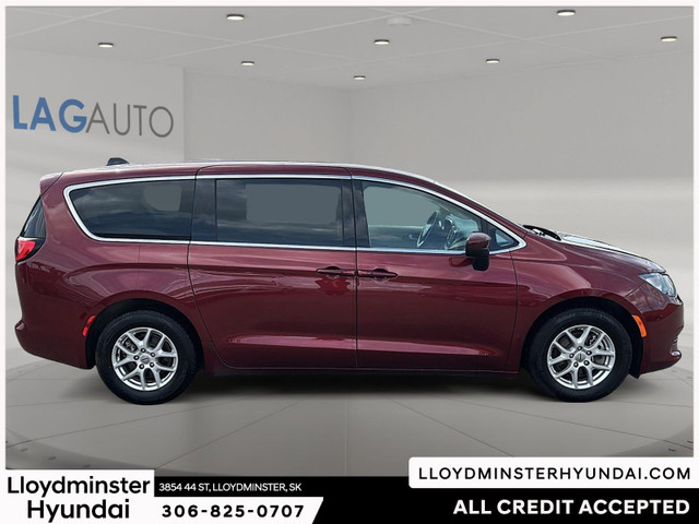 2023 Chrysler Grand Caravan in Cars & Trucks in Lloydminster - Image 4