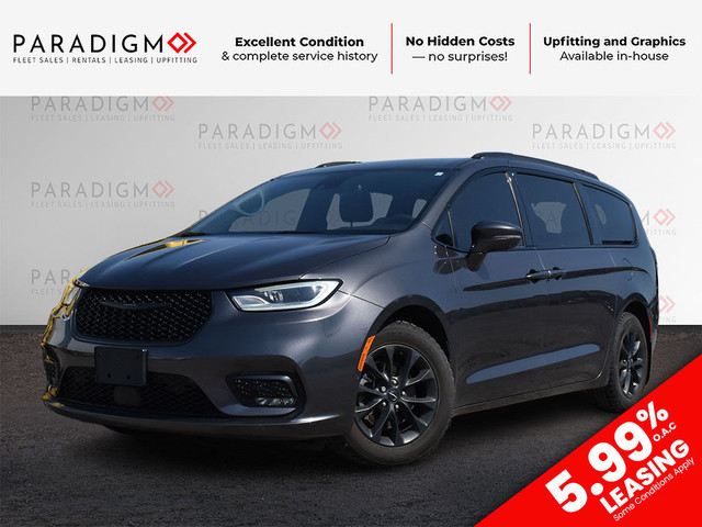 2022 Dodge Chrysler Pacifica Touring L in Cars & Trucks in Hamilton