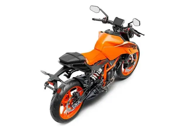 2024 KTM 390 DUKE in Sport Bikes in West Island - Image 3