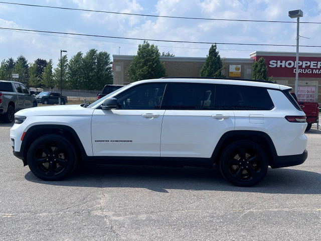 2021 Jeep Grand Cherokee L Laredo SUNROOF | 3 ROW | APPLE CAR... in Cars & Trucks in Oshawa / Durham Region - Image 4