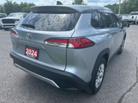 Local trade. Equipped with heated seats, lane assist, back up camera, bluetooth and more! We are loc... (image 6)