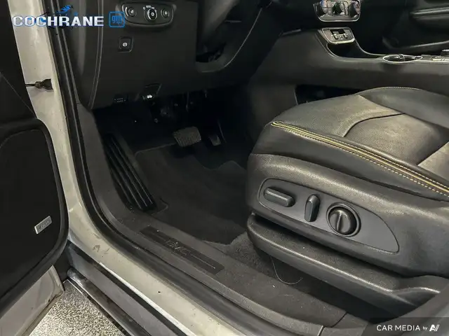 2022 GMC Terrain AT4 | Panoramic Sunroof | Bose Audio in Cars & Trucks in Calgary - Image 27