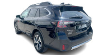 Le Subaru Outback Premier 2020 est un véhicule utilitaire intermédiaire haut de gamme qui combine le... (image 9)