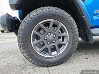 Conquer any terrain with this 2020 Jeep Gladiator Overland Crew Cab Pickup, boasting a powerful 3.6L... (image 8)