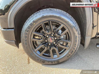 Engine: Gas V8 5.3L L/100Km City: 14.8 L/100Km Hwy: 11.8 Safety Equipment Airbags, Dual-stage fronta... (image 8)