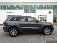 This Jeep Grand Cherokee boasts a Regular Unleaded V-6 3.6 L/220 engine powering this Automatic tran... (image 5)