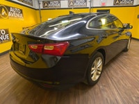 This 2017 Chevrolet Malibu LT is proudly offered by Auto Avenue Airdrie. There are many vehicles on... (image 4)