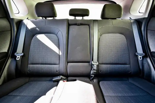 2022 Hyundai Kona 2.0L Essential AWD • HEATED SEATS • CP/AA in Cars & Trucks in Cornwall - Image 29
