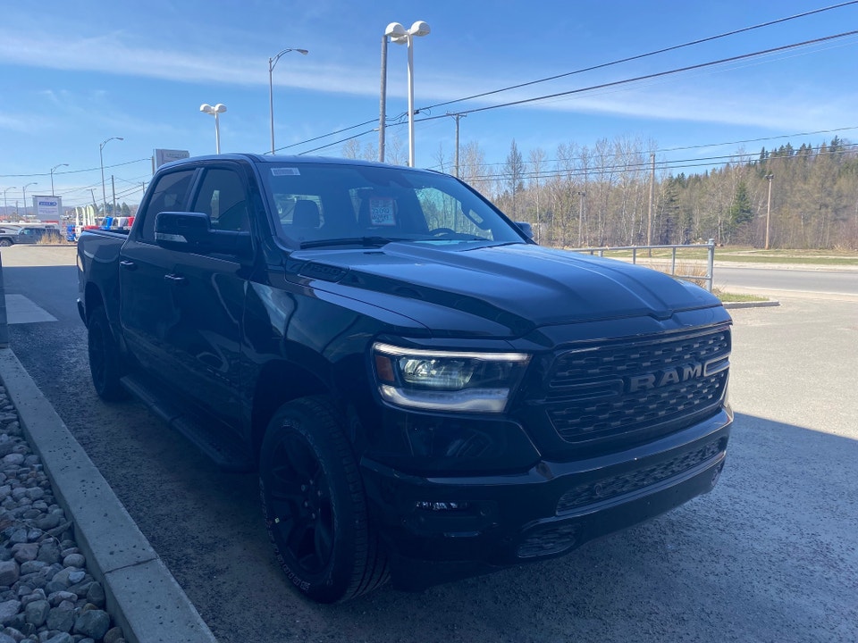 2022 Ram 1500 SPORT