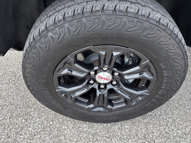 2023 GMC Canyon Elevation ONE OWNER // ALL SERVICE DONE HERE... in Cars & Trucks in Barrie - Image 2