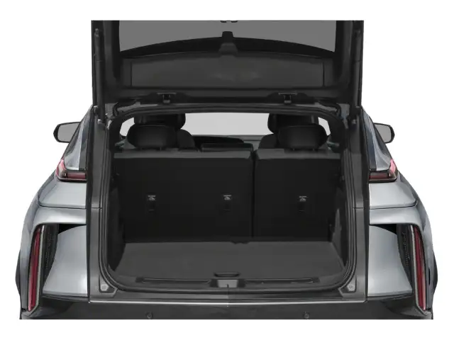 2025 Cadillac LYRIQ in Cars & Trucks in Oakville / Halton Region - Image 17