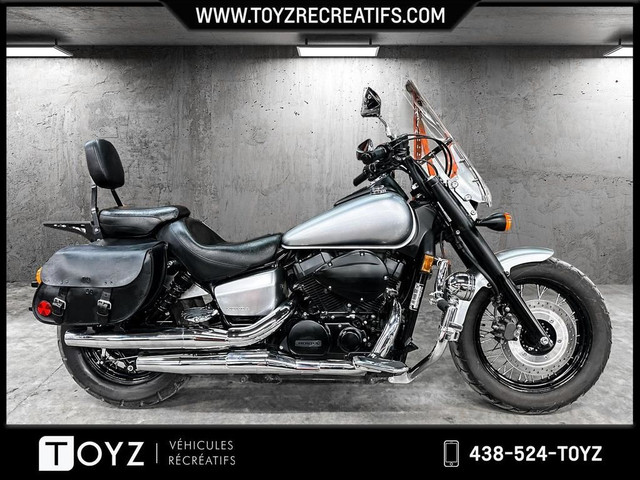 2016 Honda SHADOW VT 750 PHANTOM BIEN EQUIPE ! in Touring in Laval / North Shore