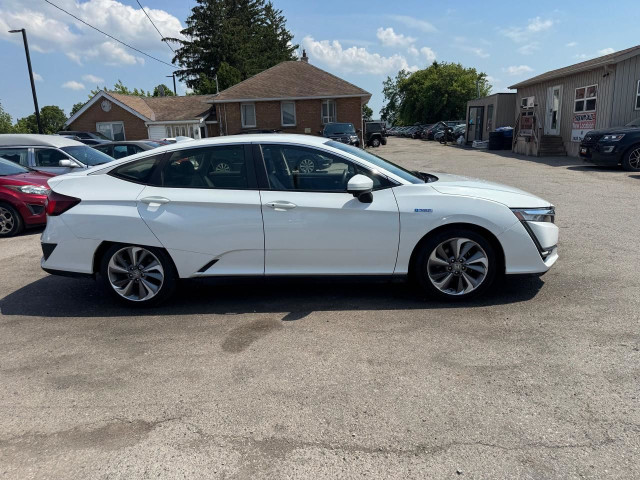 2019 Honda Clarity PLUG-IN HYBRID, LEATHER, ALLOYS, LOADED, CERT in Cars & Trucks in London - Image 2