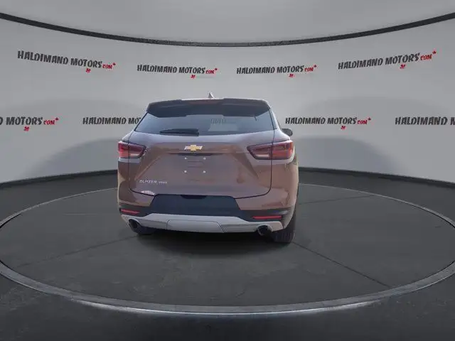 2024 Chevrolet Blazer LT AWD | Remote Start | Heated Seats in Cars & Trucks in Hamilton - Image 8