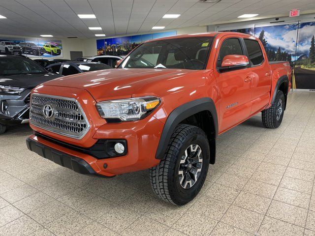2017 Toyota Tacoma TRD Off-Road | Tonneau Cover | Custom Leather in Cars & Trucks in Calgary