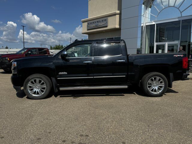 2016 Chevrolet Silverado 1500 High Country Crew Cab 4WD | V8 in Cars & Trucks in Edmonton - Image 3