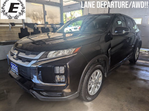 2020 Mitsubishi RVR SE  TONS OF ROOM!!