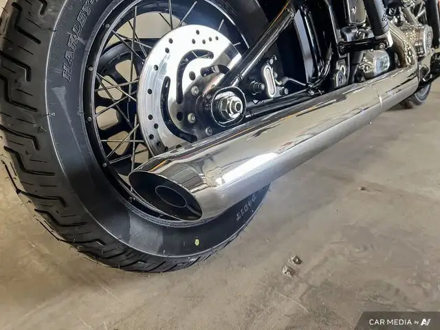 2025 Harley-Davidson FXBB - Street Bob FXBB STREET BOB in Street, Cruisers & Choppers in Calgary - Image 13
