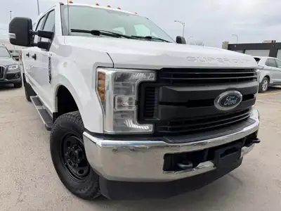 4MKAUTO 514 865 4438 2018 Ford F-250 Super Duty XL 4X4, 8 Cyl. 6.2L Automatique, 509,148 km certifié...
