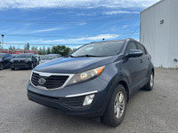 Automatique. Engine: Moteur à 4 cylindres 2.4L/144CI L/100Km City: 10.3 L/100Km Hwy: 7.2 Safety Equi... (image 2)