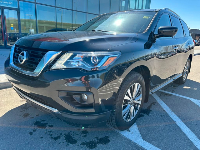  2019 Nissan Pathfinder SL Premium 4WD *ACCIDENT FREE CARFAX* MO in Cars & Trucks in Calgary - Image 2