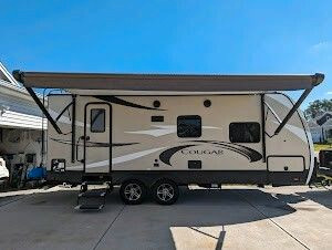 2019 KEYSTONE COUGAR 22RBSWE (FINANCING AVAILABLE) in Travel Trailers & Campers in Saskatoon - Image 3