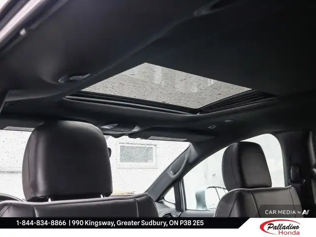 2019 Chrysler Pacifica Limited in Cars & Trucks in Sudbury - Image 15