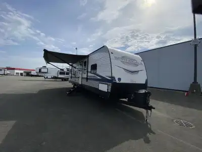 Keystone Springdale travel trailer 293RK highlights: Rear Kitchen U-Shaped Countertop Two Recliners...