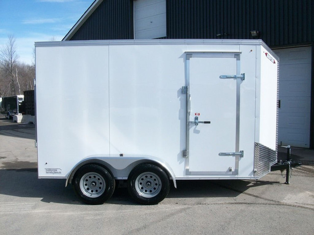2025 Weberlane CARGO 6' X 12' V-NOSE 2 ESSIEUX RAMPE VTT MOTO TR in Cargo & Utility Trailers in Laval / North Shore - Image 2