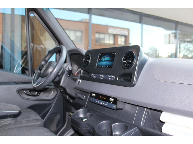 2020 Mercedes-Benz Sprinter Cargo Van 144\" - \"HIGH ROOF\" - 3. in Cars & Trucks in City of Toronto - Image 3
