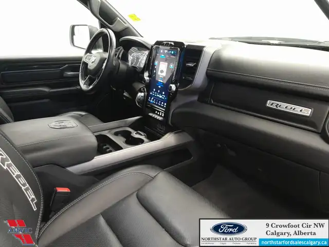 2022 Ram 1500 Rebel REBEL NIGHT EDITION - HEATED LEATHER SEATS - dans Autos et camions dans Calgary - Image 13