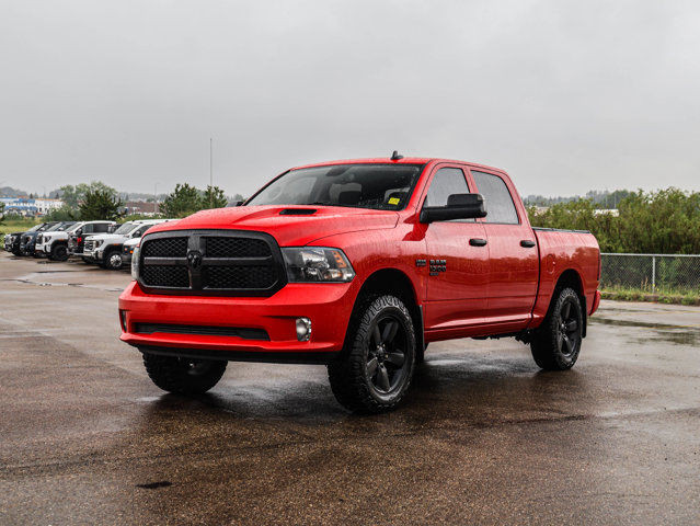 2021 Ram 1500 Classic Express Night Edition 5.7L in Cars & Trucks in Strathcona County - Image 4
