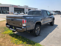 Engine: LIGHT/MEDIUM DUTY L/100Km City: 13.0 L/100Km Hwy: 10.5 Safety Equipment Electronic Stability... (image 4)