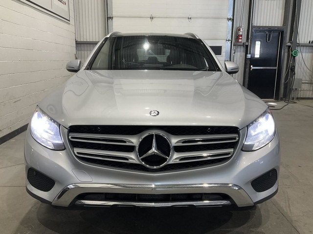 Mercedes-Benz GLC 2017 GLC 300 4MATIC 2.0L **TOIT PANO**NAVI**CU in Cars & Trucks in Laval / North Shore - Image 2